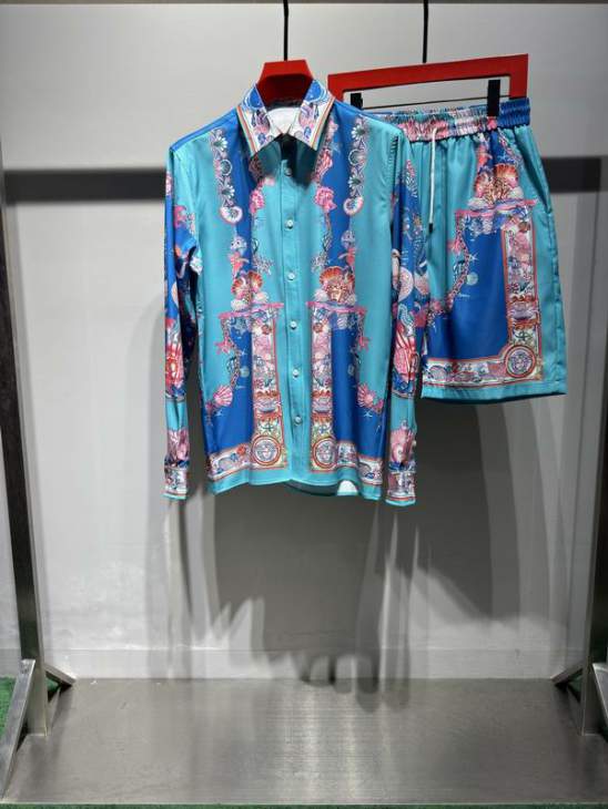 Picture of Versace Sweater Suits _SKUVersaceS-2XLsstr35843094